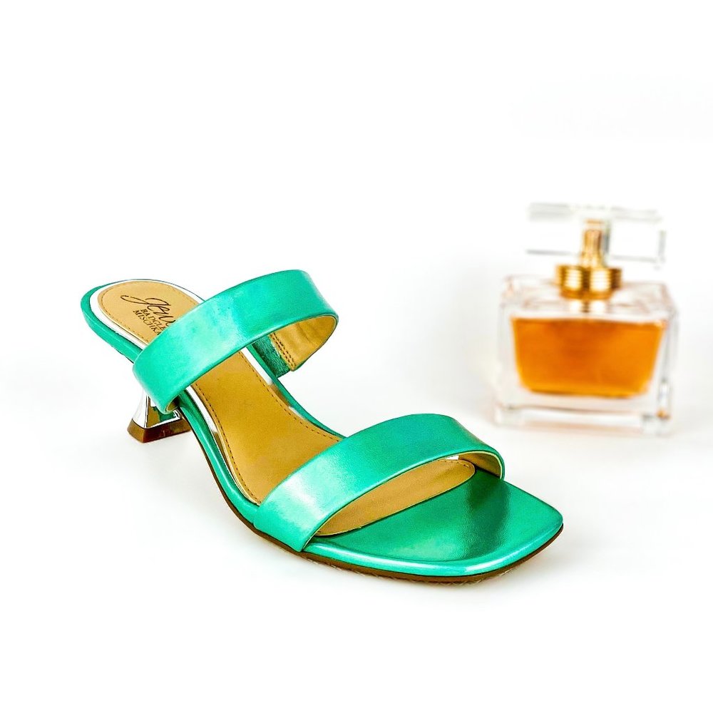 Jewel by Badgley Mischka Fabiola Mint Green Iridescent Double Strap Heel Size 6